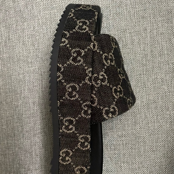 Authentic Gucci platforms - Picture 1 of 5